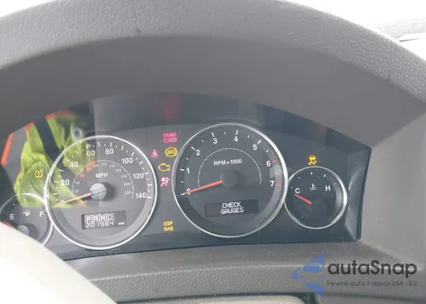 2009 Jeep Grand Cherokee Laredo z USA, uszkodzony, nr VIN 1J8GS48KX9C524749